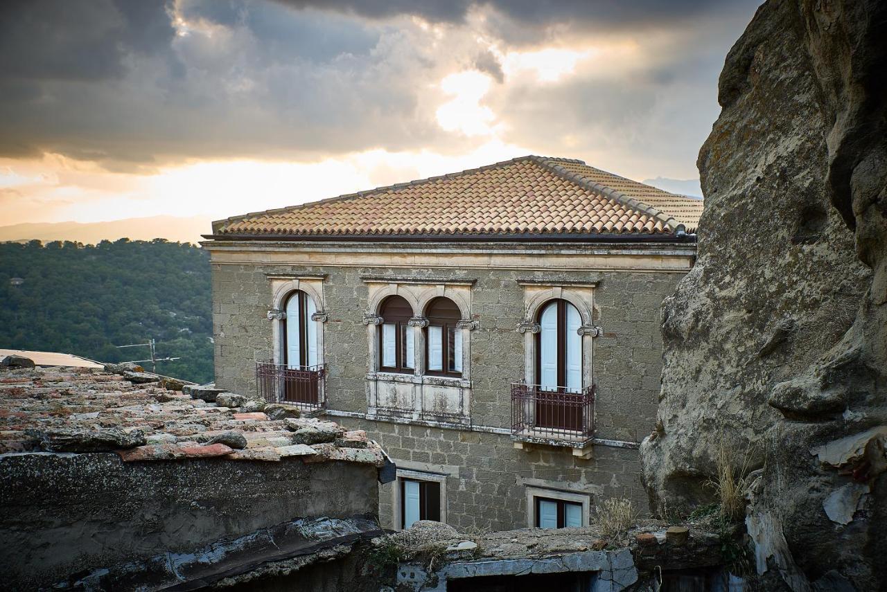 La Casa Del Tempo Bed & Breakfast Cerami Dış mekan fotoğraf